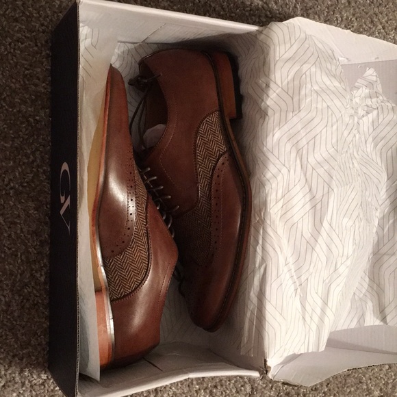 Men’s Gino Vitale dress shoes - Picture 6 of 7